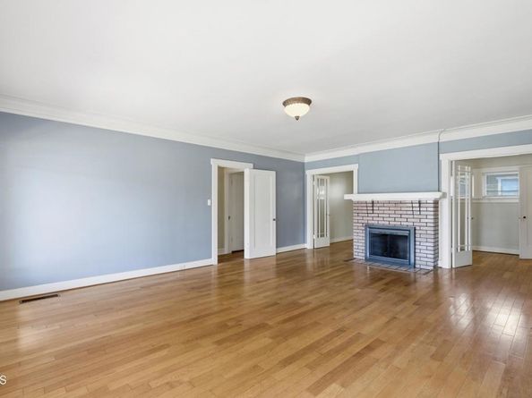 1455 E Villa Street, Pasadena CA 91106