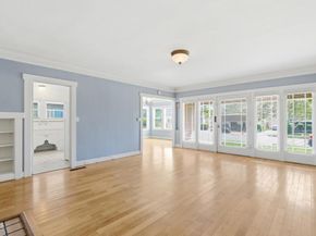 1455 E Villa Street, Pasadena CA 91106