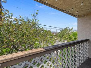 850 W 157th Street 6, Gardena CA 90247
