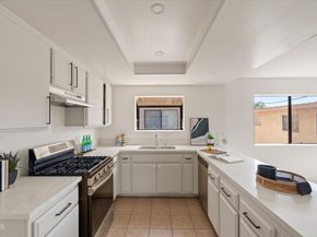 850 W 157th Street 6, Gardena CA 90247