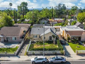 1932 E Washington Boulevard, Pasadena CA 91104