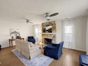 1932 E Washington Boulevard, Pasadena CA 91104