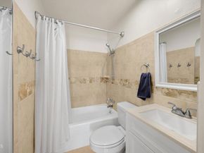 1932 E Washington Boulevard, Pasadena CA 91104