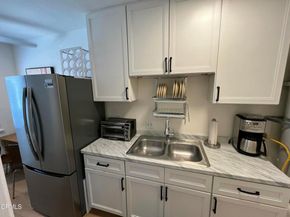 1932 E Washington Boulevard, Pasadena CA 91104