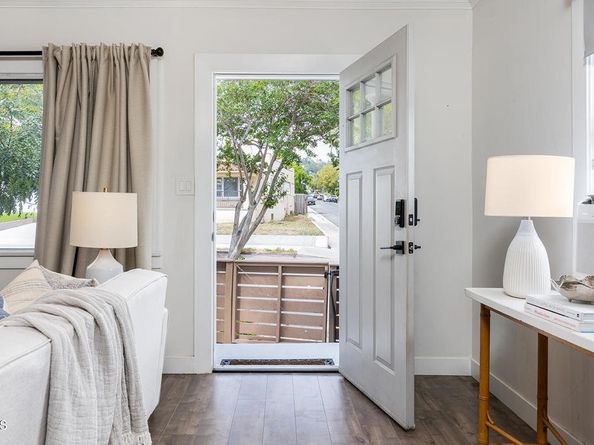 5428 Meridian Street, Los Angeles CA 90042