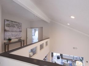 925 Calle Del Pacifico, Glendale CA 91208