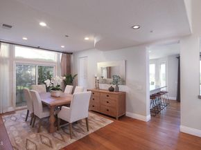 925 Calle Del Pacifico, Glendale CA 91208