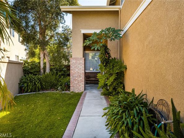 820 S Lee Marie Circle, Anaheim Hills CA 92808