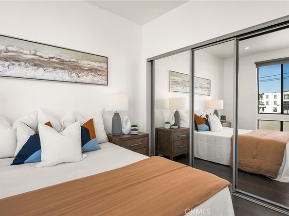 660 N Sweetzer Avenue 302, West Hollywood CA 90048