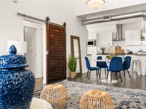 660 N Sweetzer Avenue 302, West Hollywood CA 90048