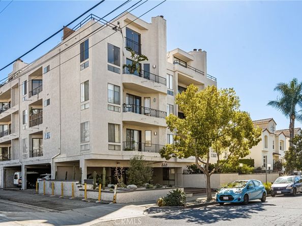 660 N Sweetzer Avenue 302, West Hollywood CA 90048