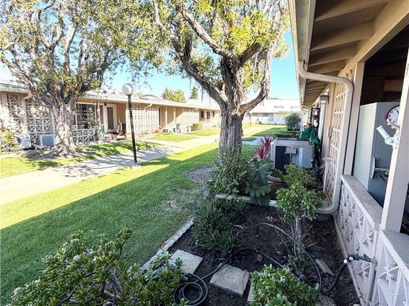 13630 Alderwood Ln., M4-77I, Seal Beach CA 90740
