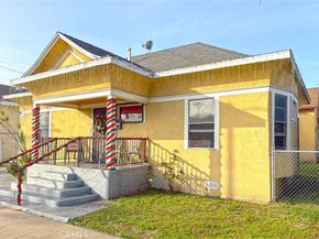1207 Bay View, Wilmington CA 90744