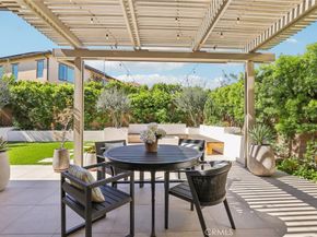 103 Villa Ridge, Irvine CA 92602