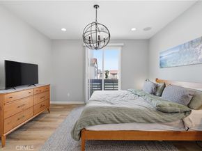 22764 Meyler, Torrance CA 90502