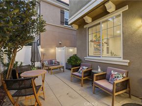 22764 Meyler, Torrance CA 90502