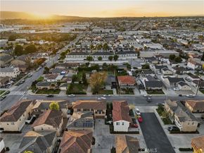 22764 Meyler, Torrance CA 90502