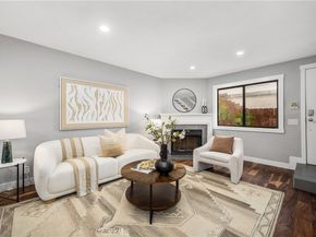 2061 Chatsworth 5, San Diego CA 92107