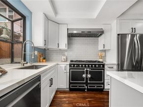 2061 Chatsworth 5, San Diego CA 92107
