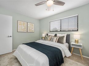 2061 Chatsworth 5, San Diego CA 92107