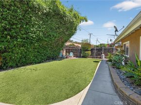 2239 Farringdon, Pomona CA 91768