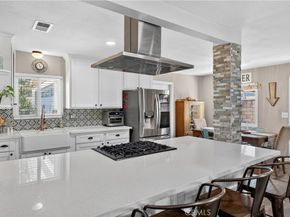 2239 Farringdon, Pomona CA 91768