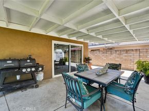 2239 Farringdon, Pomona CA 91768