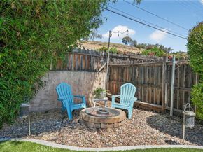 2239 Farringdon, Pomona CA 91768