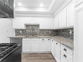 631 S Kenmore 406, Los Angeles CA 90005