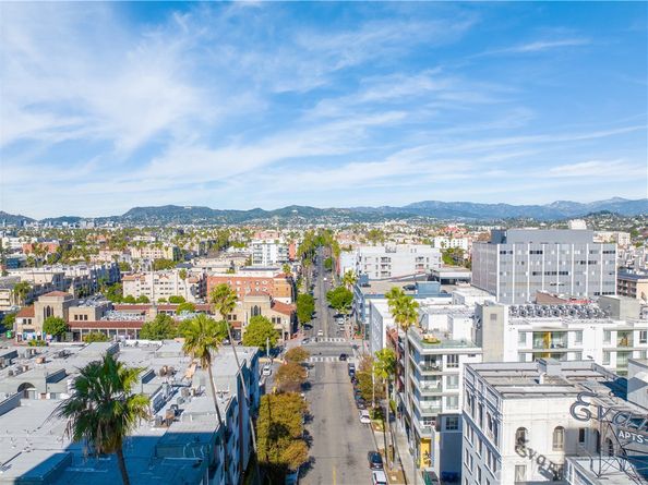 631 S Kenmore 406, Los Angeles CA 90005