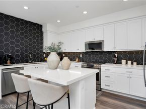 1669 W Lincoln Avenue 102, Anaheim CA 92801