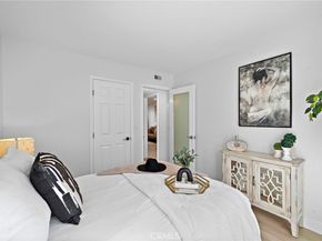 2338 Bunker Hill, Costa Mesa CA 92626