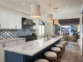 302 3rd, Huntington Beach CA 92648