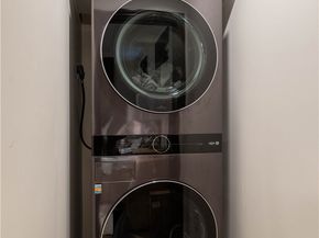 302 3rd, Huntington Beach CA 92648