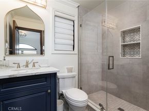 302 3rd, Huntington Beach CA 92648