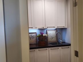 5201 Marina Pacifica S, Long Beach CA 90803