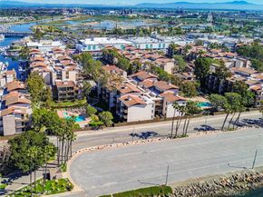 5201 Marina Pacifica S, Long Beach CA 90803