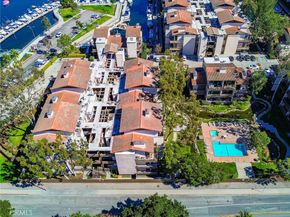 5201 Marina Pacifica S, Long Beach CA 90803