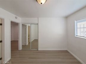 2020 W 23 Street 17, Long Beach CA 90810