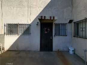 2020 W 23 17, Long Beach CA 90810