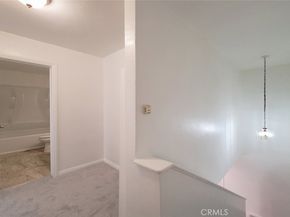 2020 W 23 Street 17, Long Beach CA 90810
