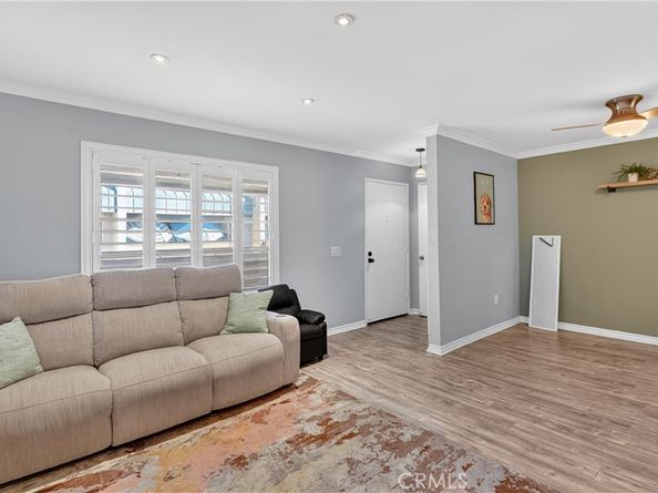 12141 Centralia 309, Lakewood CA 90715