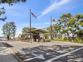 9233 Marina Pacifica N, Long Beach CA 90803