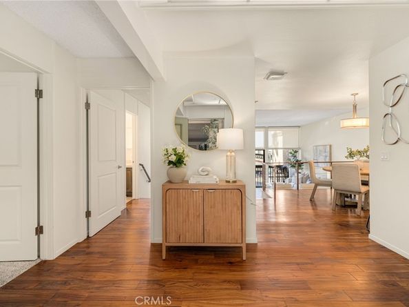 9233 Marina Pacifica N, Long Beach CA 90803