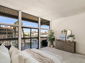 9233 Marina Pacifica N, Long Beach CA 90803
