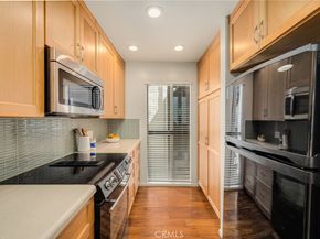 9233 Marina Pacifica N, Long Beach CA 90803
