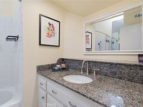 805 Grayling Bay 46, Costa Mesa CA 92626