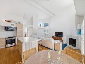 805 Grayling Bay 46, Costa Mesa CA 92626