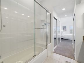 805 Grayling Bay 46, Costa Mesa CA 92626