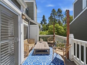 805 Grayling Bay 46, Costa Mesa CA 92626